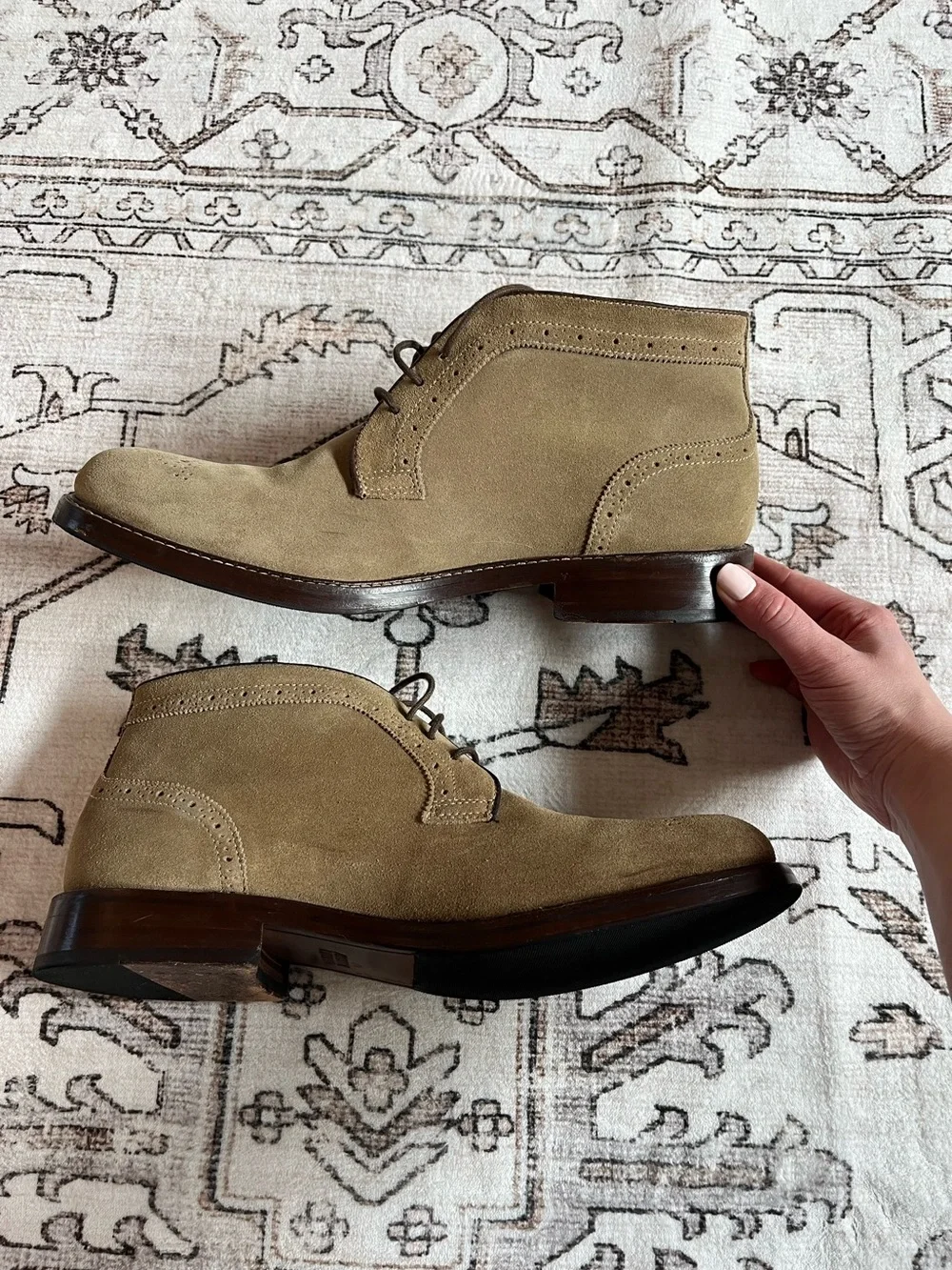 Johnston & Murphy Pearson Taupe Suede Chukka Boots for Men